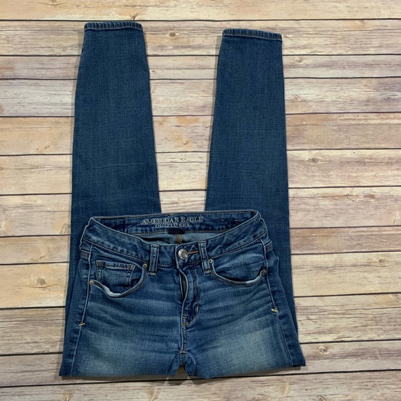American Eagle Outfitters Denim - American Eagle women’s skinny jeans size 2
